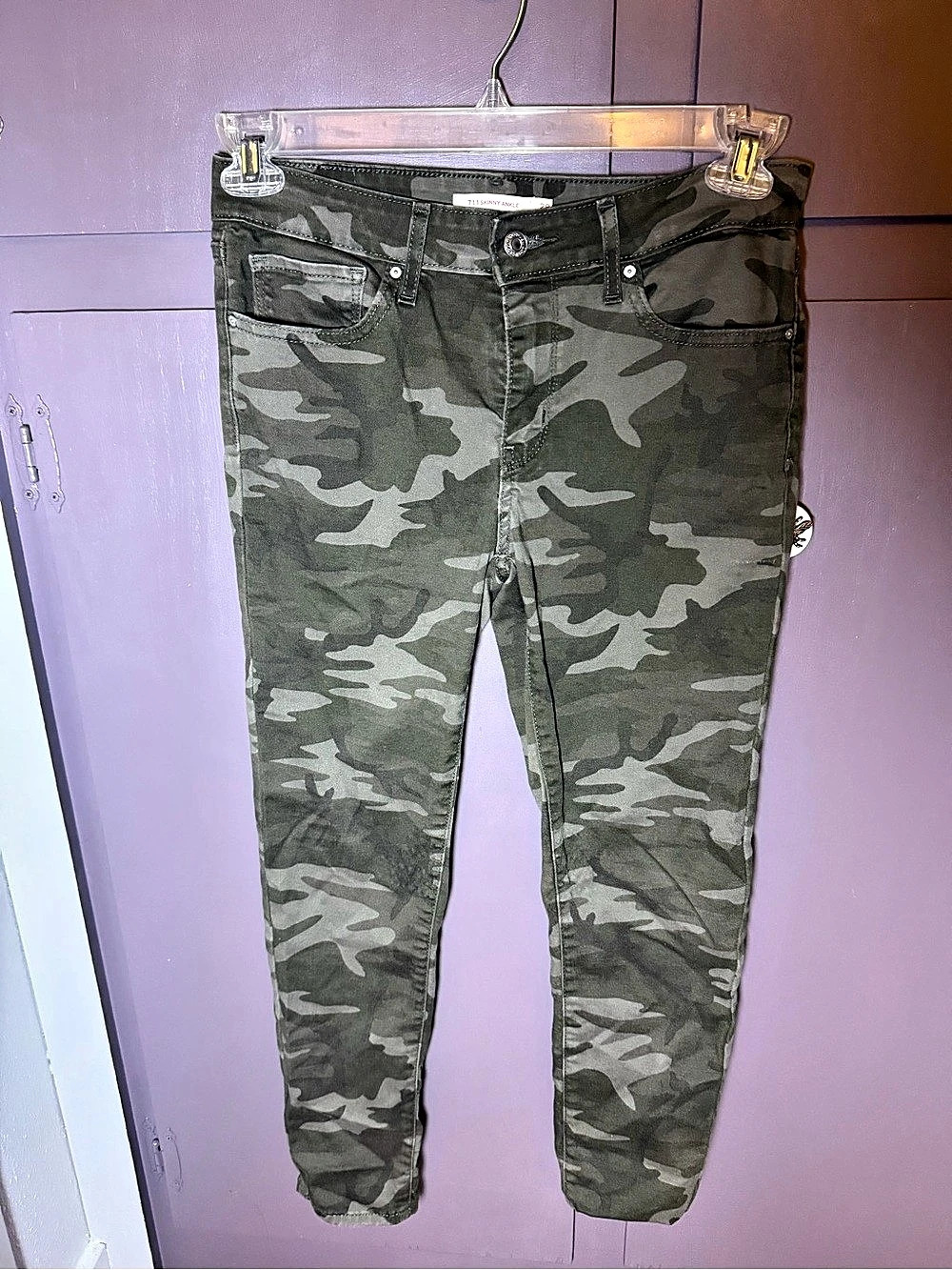 Levi's Camo Skinny Jeans in Green Waist 27